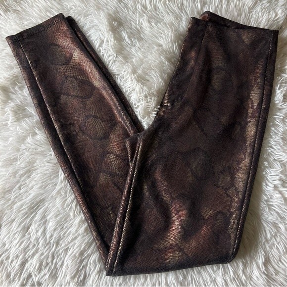 Mother Black High Waisted Seamless Looker Ankle Pants - 27 - Picture 2 of 10